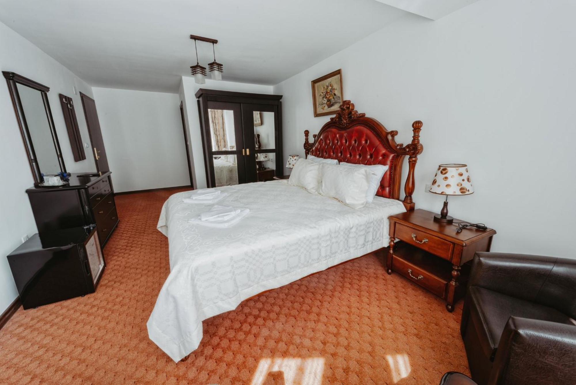 Complex Turistic Constantin Bucovina Hotel Moldvahosszúmező Kültér fotó